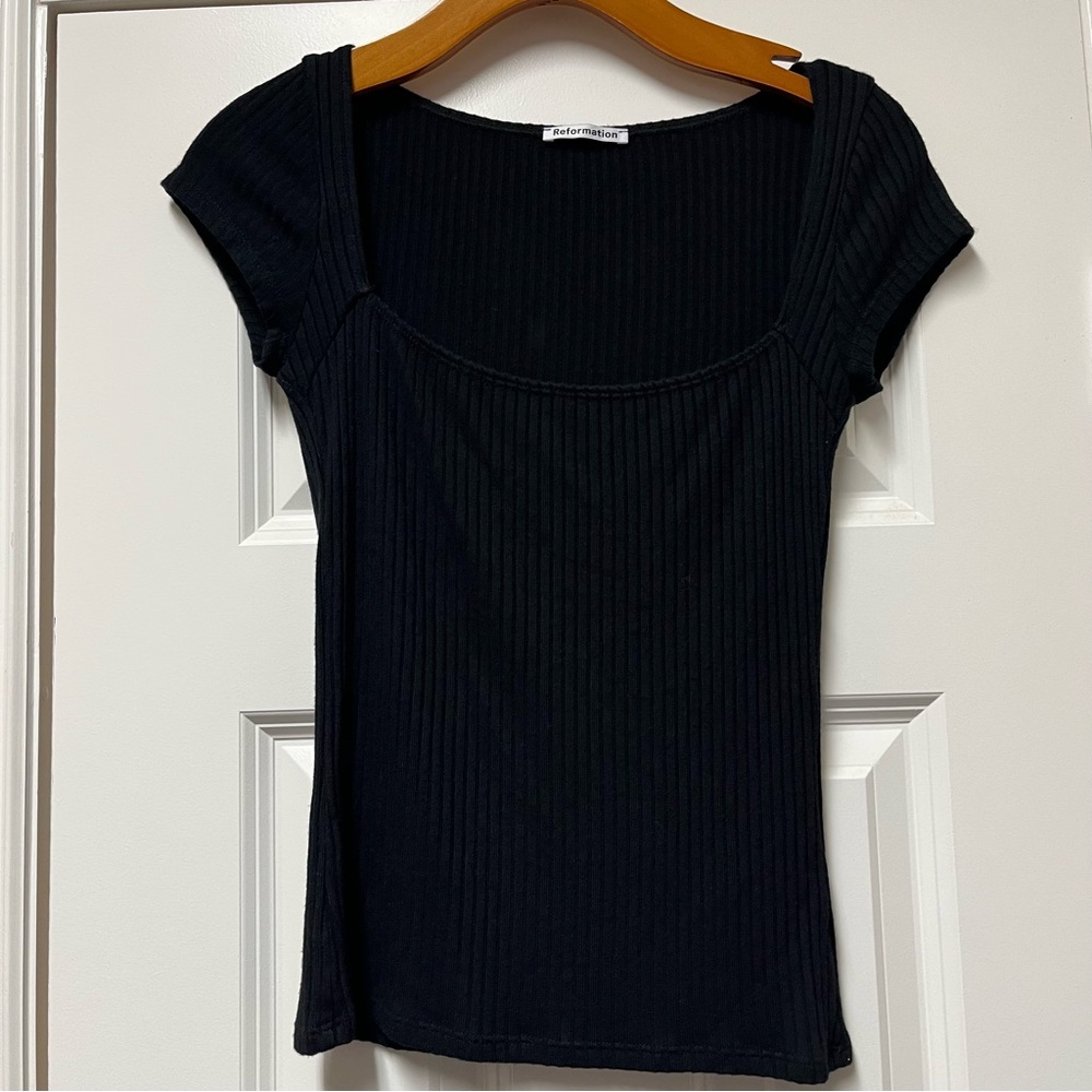 Black Ribbed Women's Top